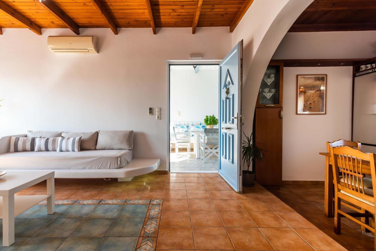 Orizontes Boutique Studios Apartment Adamantas (Milos)