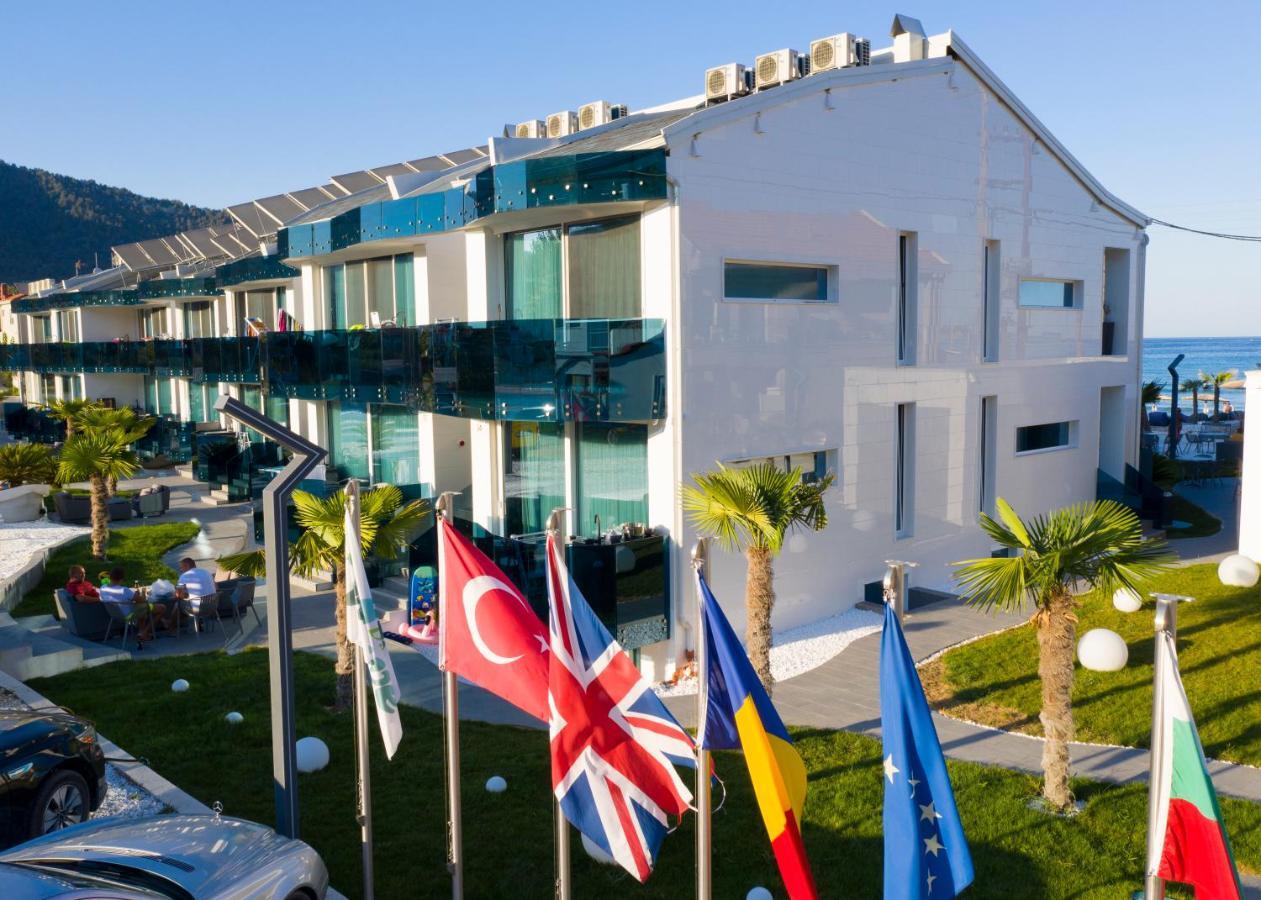 Barocco Wave Aparthotel *