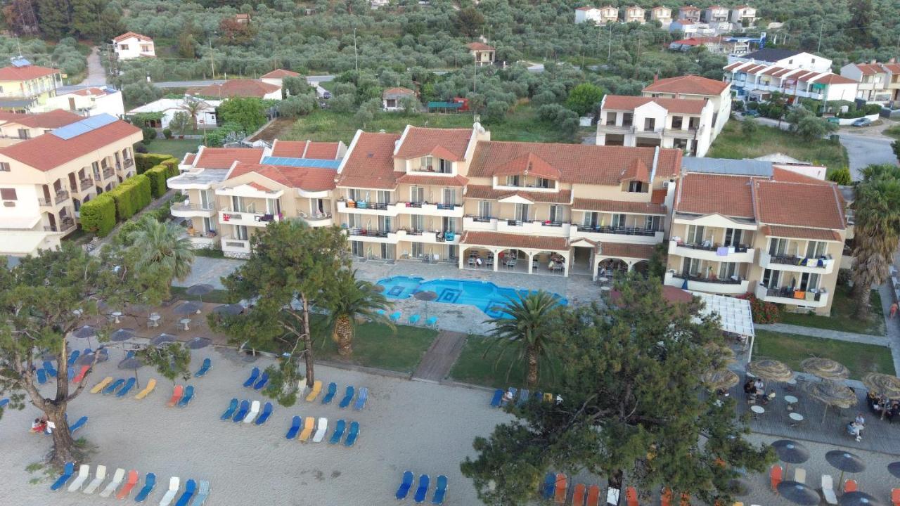 Rachoni Bay