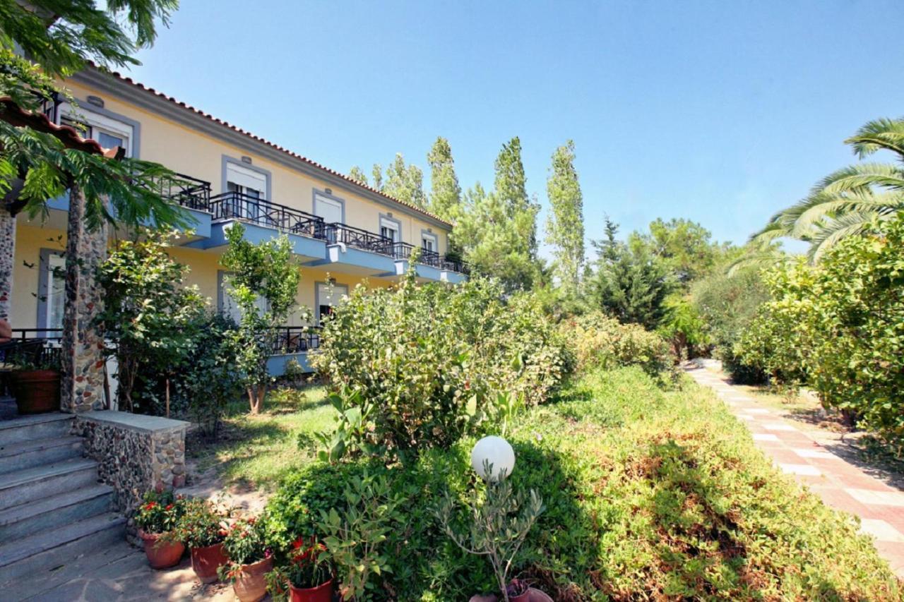 Pebble Aparthotel