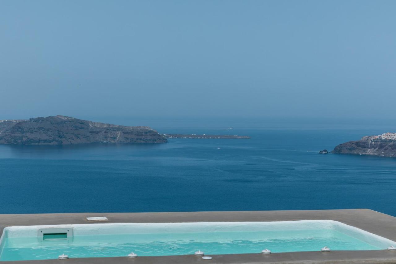 The 360° Caldera View House By Caldera Imerovigli (Santorini)