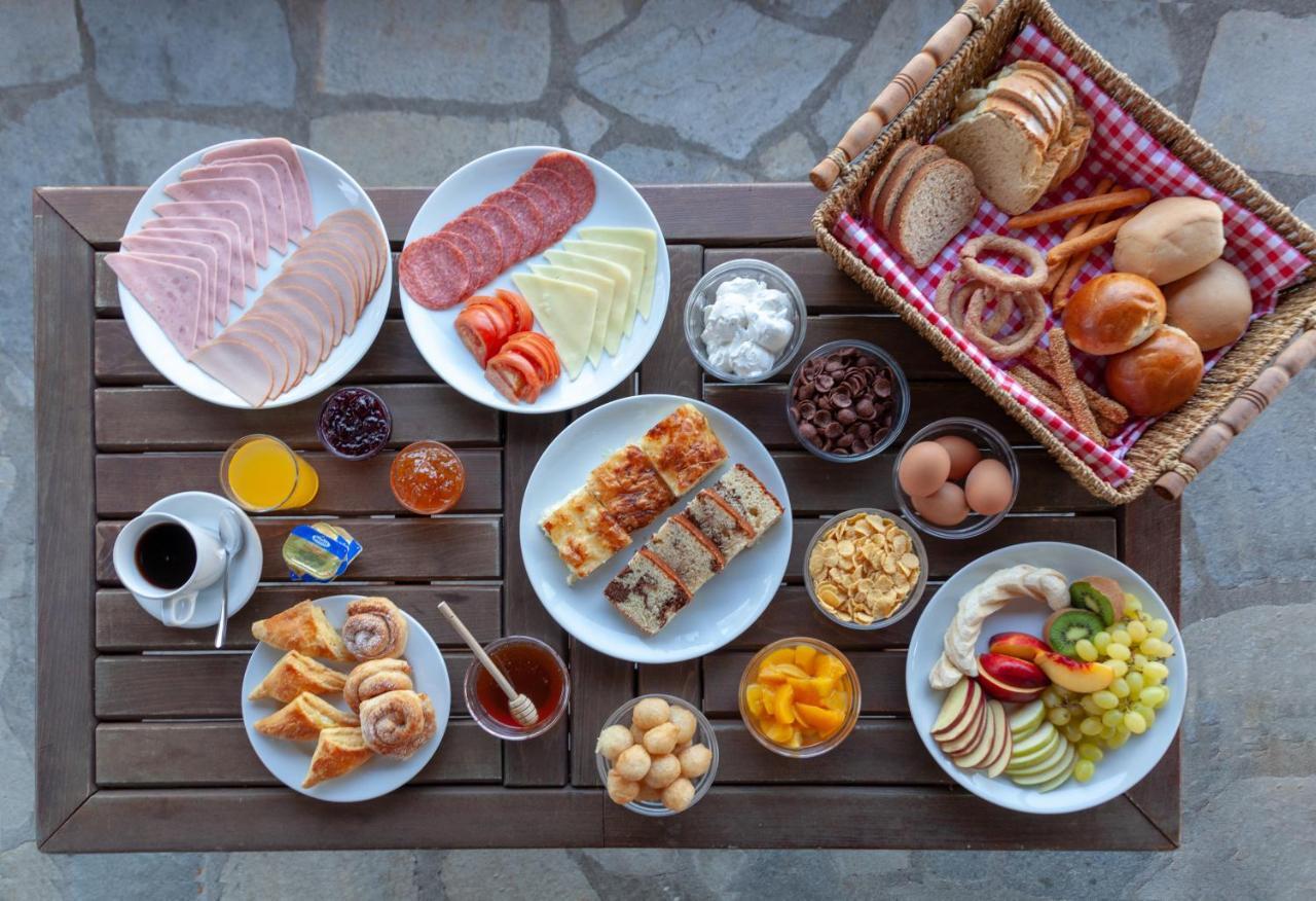 Hotel Aeolos 3*