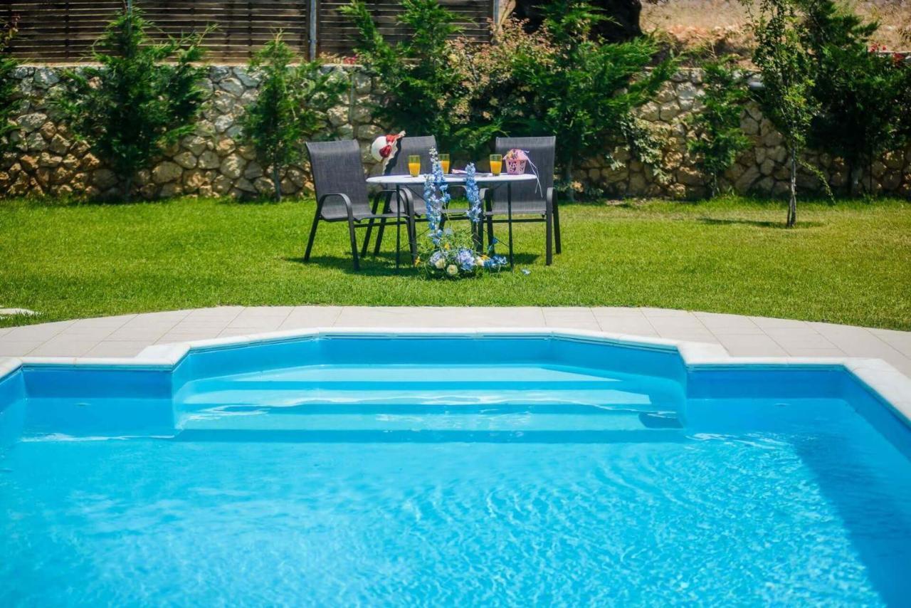 Kefalos Villas * Razata