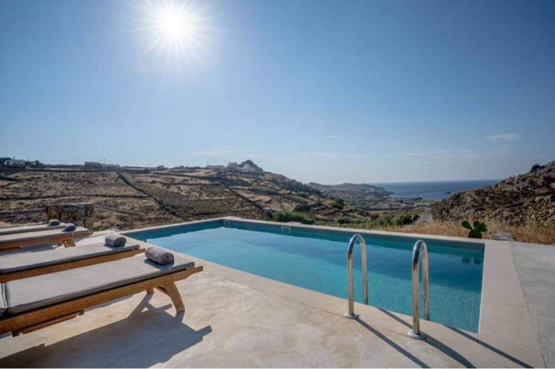 Villa The House In The Field Kalo Livadi