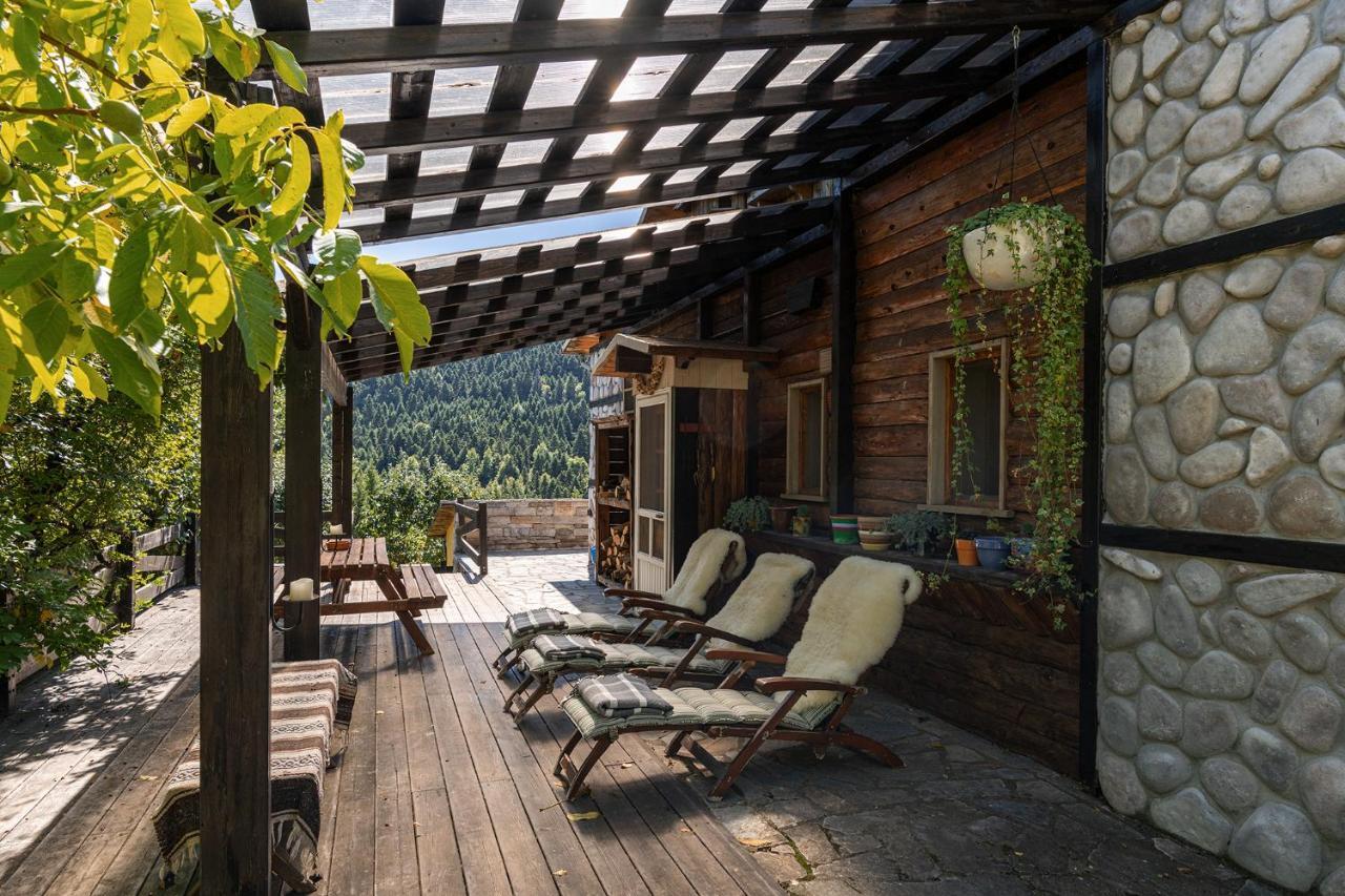 Vasilikia Mountain Farm & Retreat *