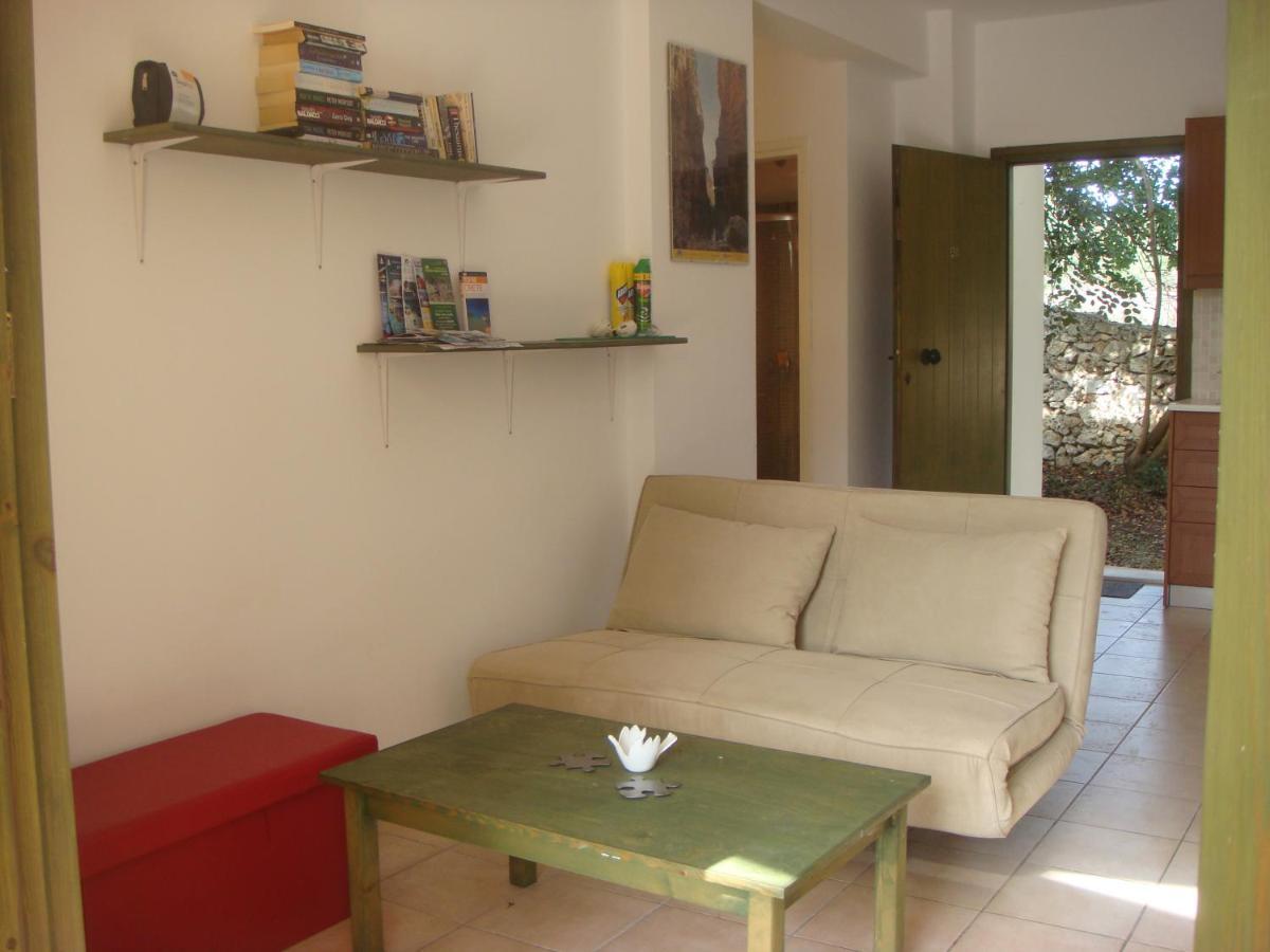 Apartment Marilena Gavalochori