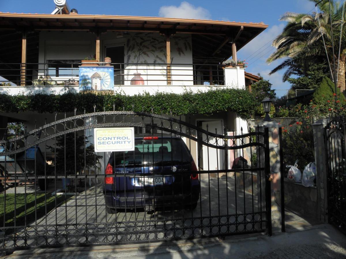 Adam's House 2019 Kariani