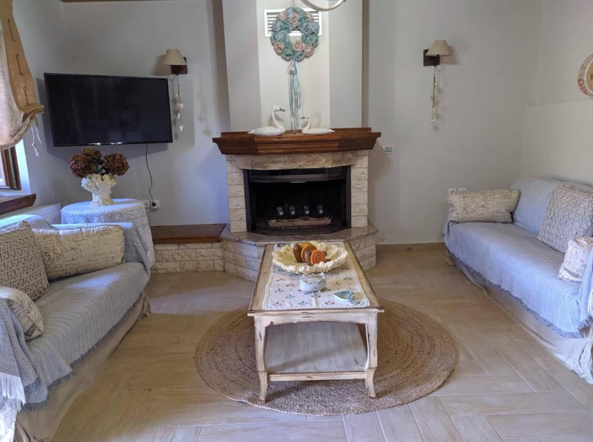 Villa Petrameli Karpenisi