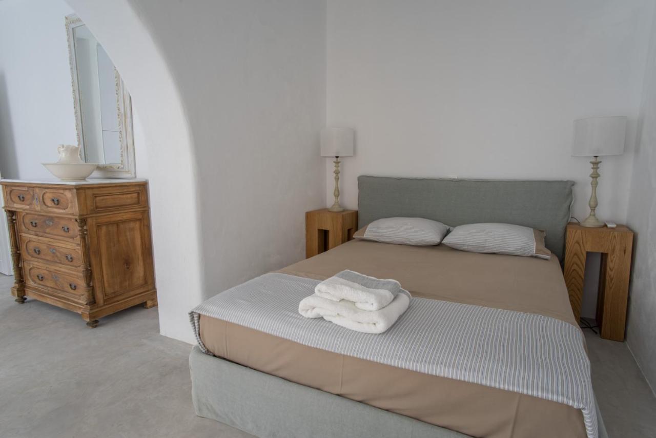 Joy With Private Pool, Close To Naoussa Villa