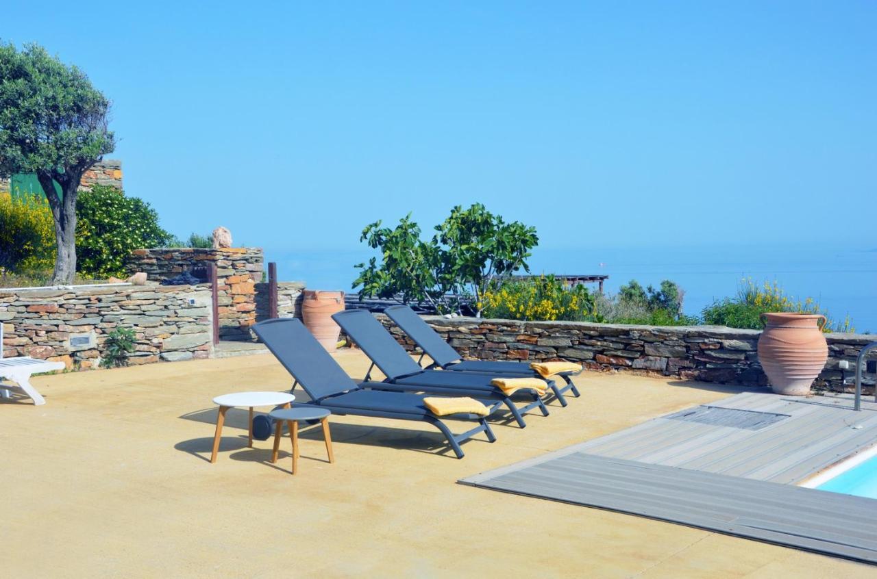 Eliza With A Swimming Pool And Sea View In The Area Of Otzia, On The Island Of Kea *