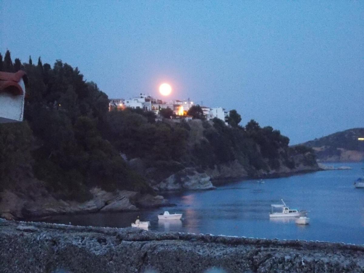 Rhodon House Skiathos Town
