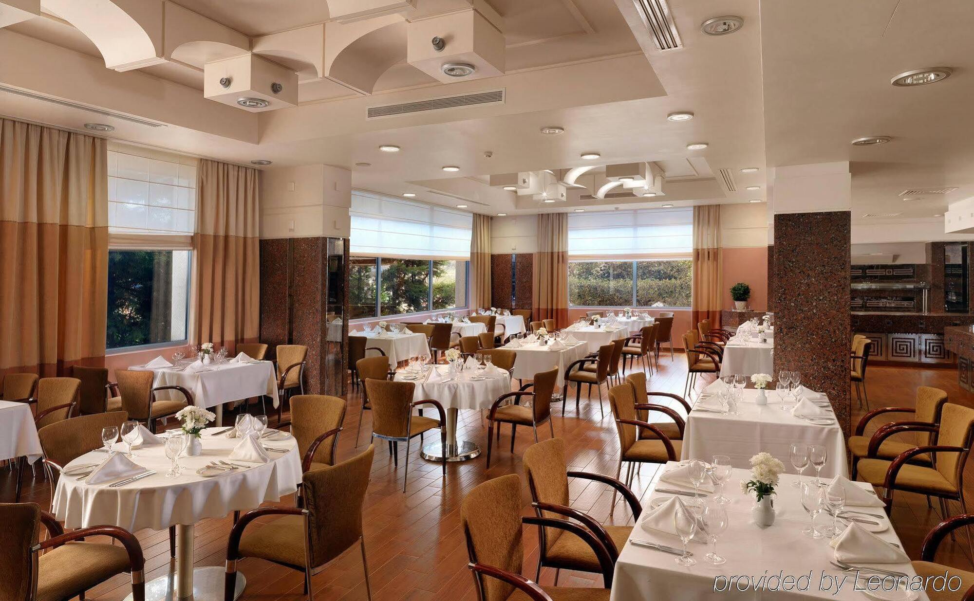 Attica Av, Airport W. By Ihg Athens