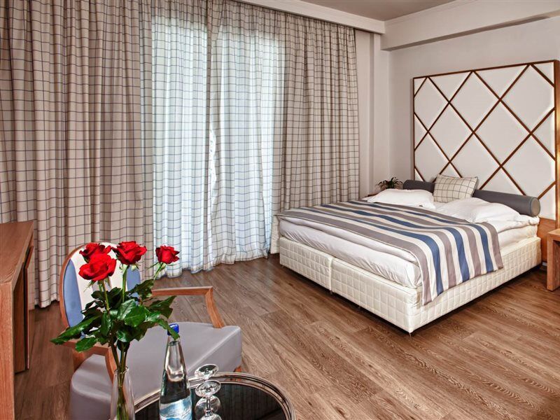 Olympus Thea Boutique Hotel