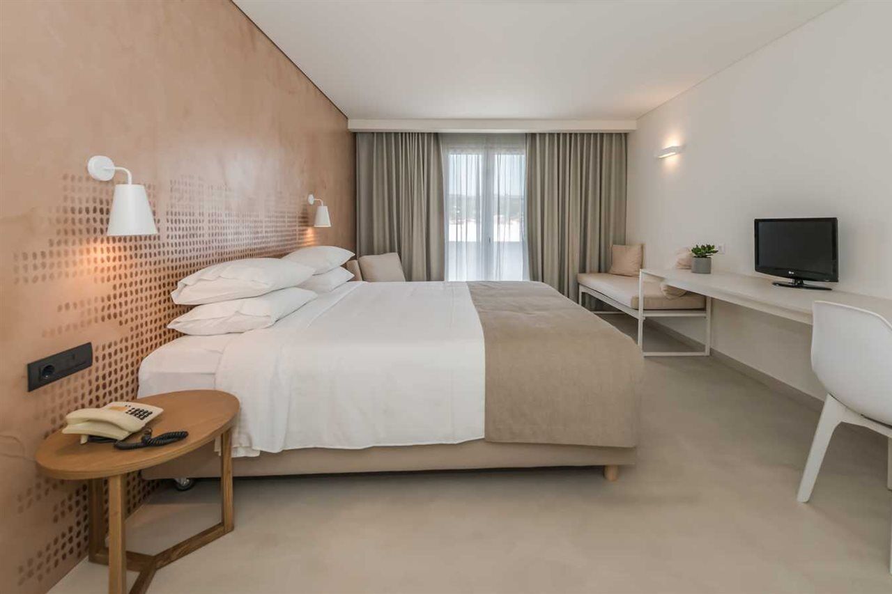 Hotel Bitzaro Grande & 3*