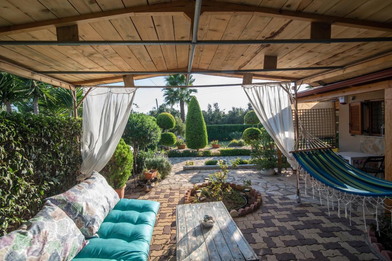 Holiday home Olives House Vromonerion