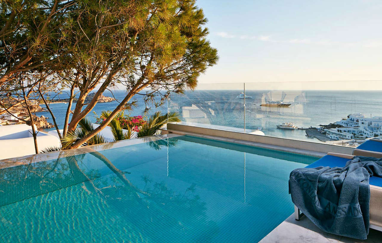 Myconian Ambassador Relais & Chateaux 5*