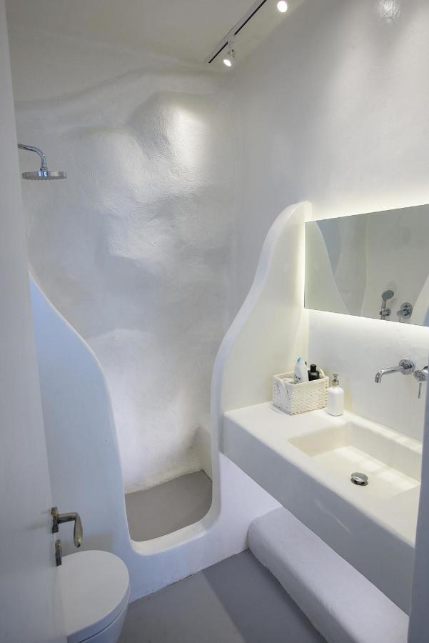 Mykonos Art Kanakia