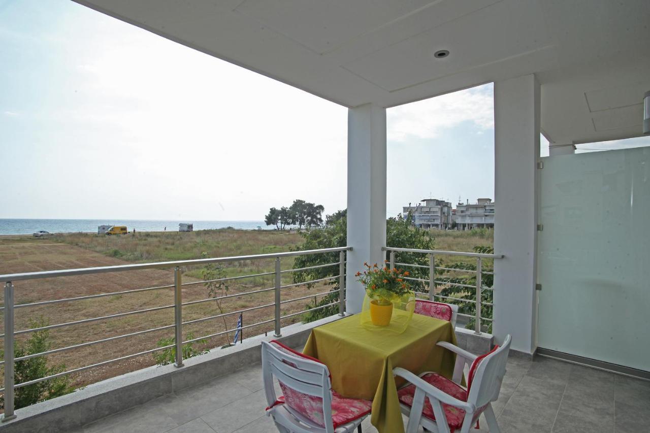 Apartment To Sea *
