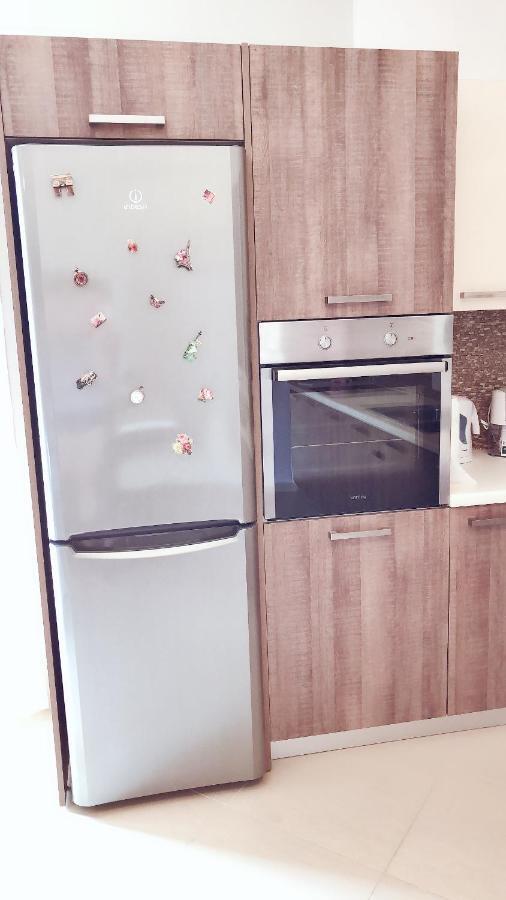 Sozia Apartment *