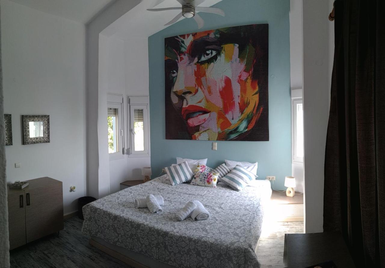 Secret Paradise Holiday home Loutra Elevtheron