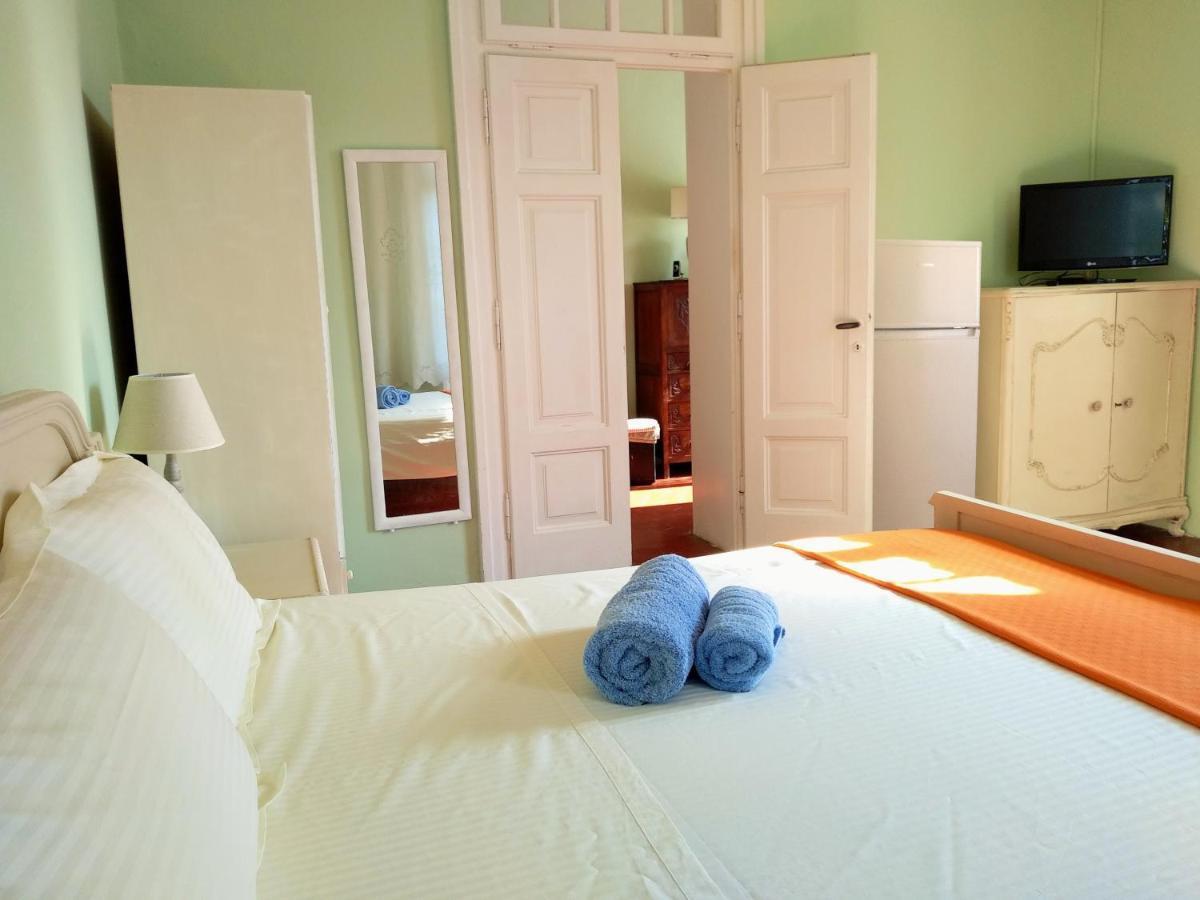Romantic With Stunning Sea View Homestay Rhodes City