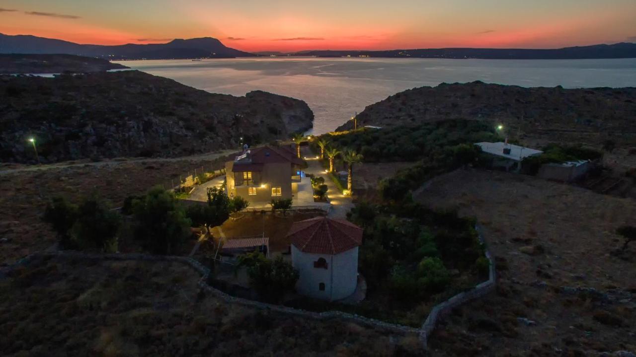Koutalas Holiday home *