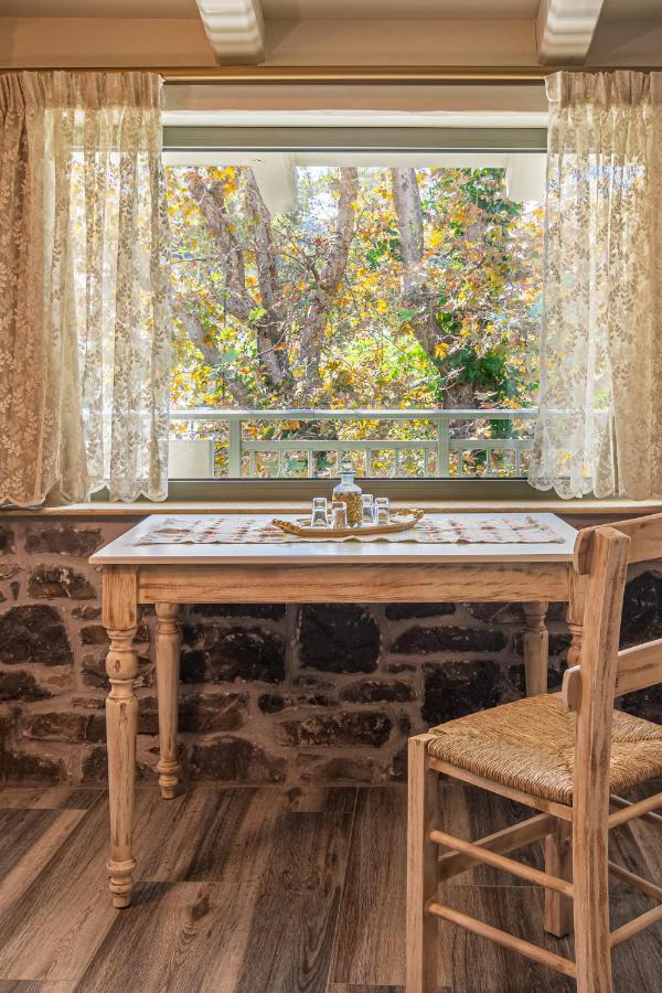 Perachori Boutique Anogeia