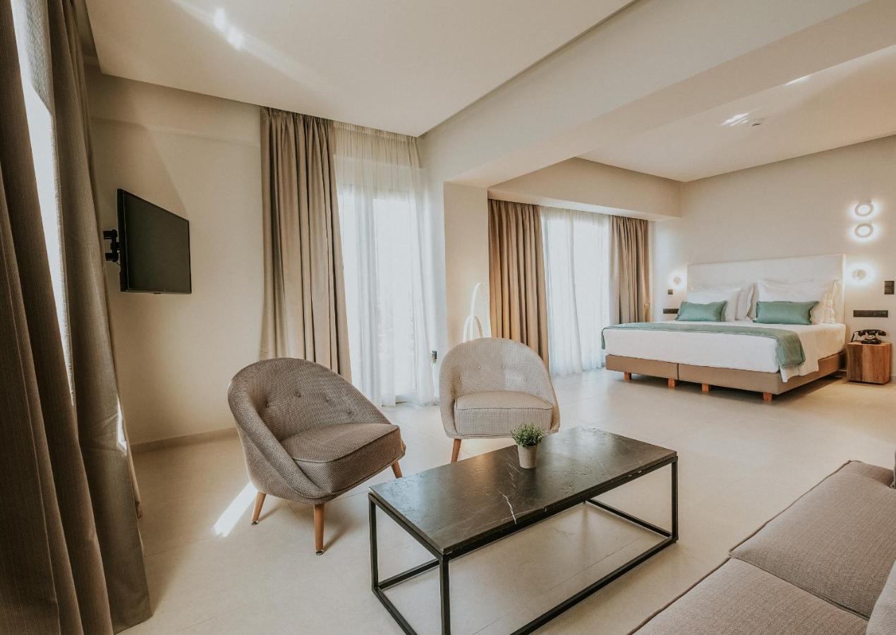 Pefkaki Boutique Hotel 4*