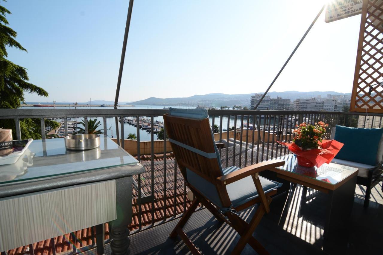 Marina View *