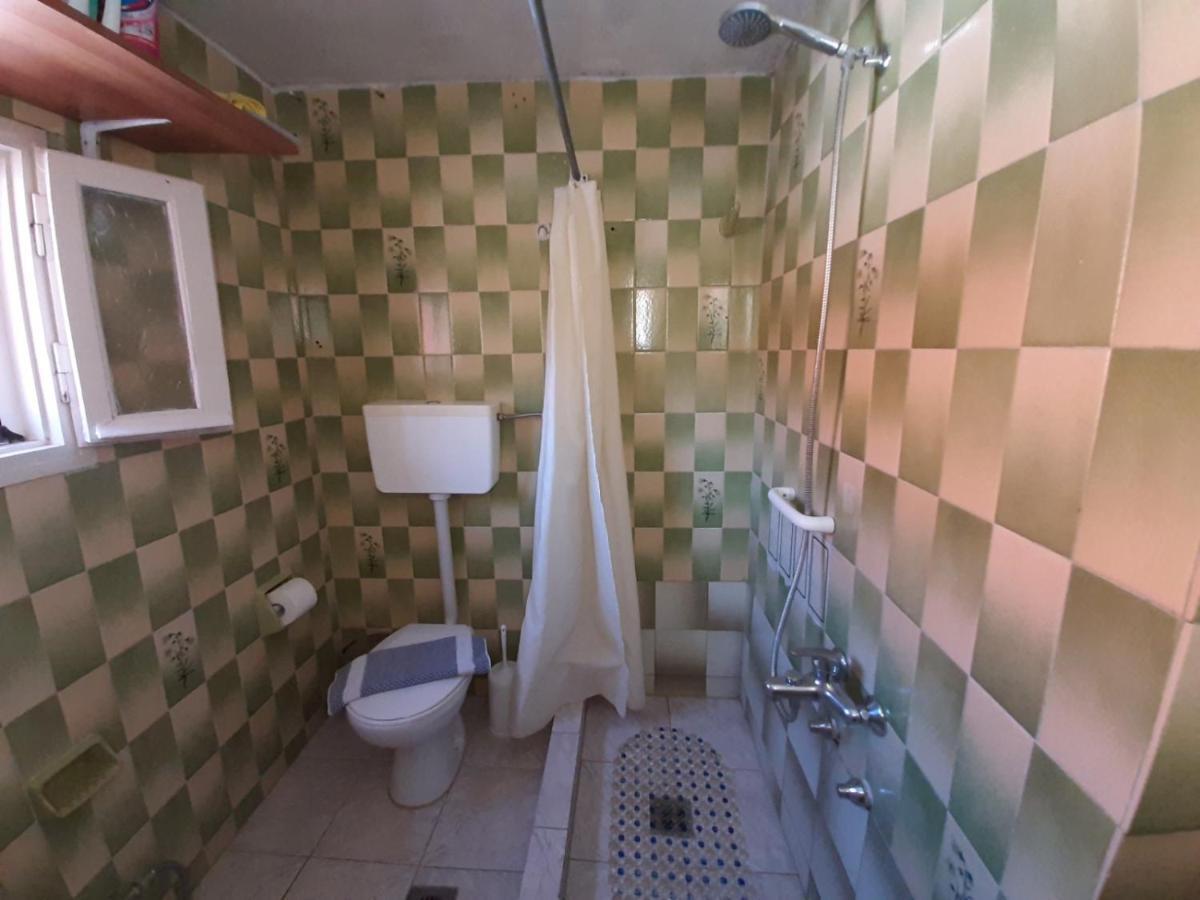 Apartment Rodomelo House With Terrace - 4 Bedrooms Leonidio