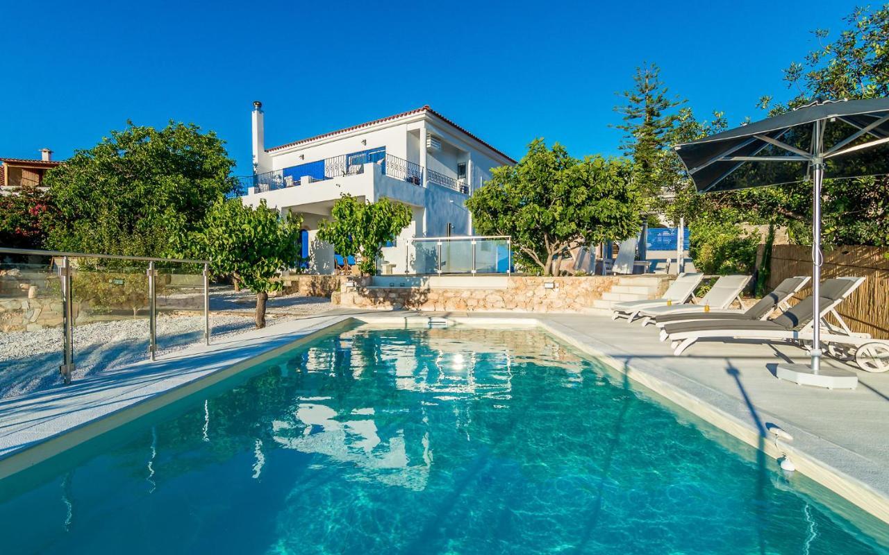 Villa Myrina With Sea View By Apokoronas-villas