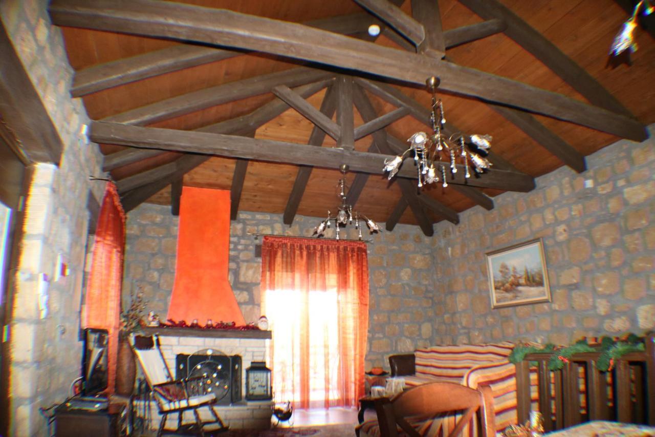 Aelia Villa