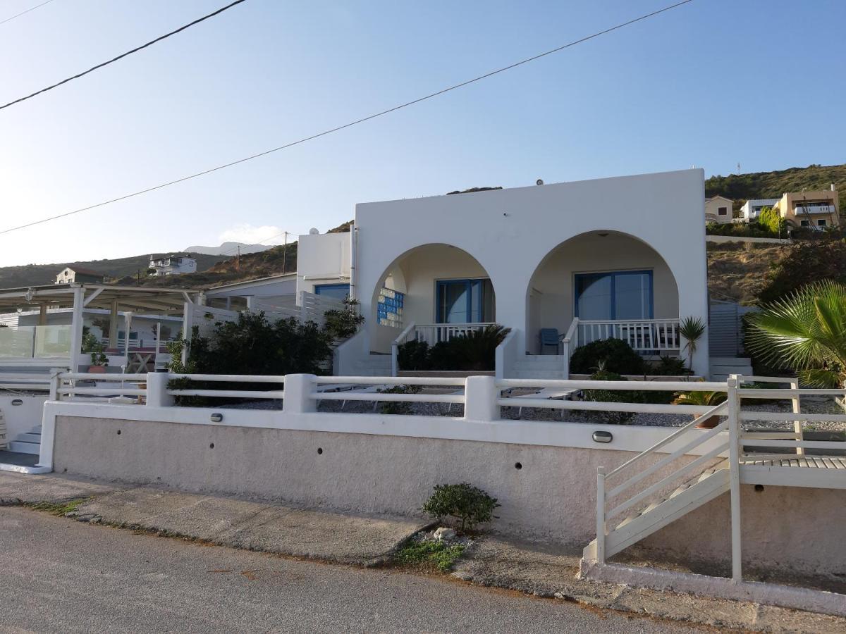 Vagelis Apartment *
