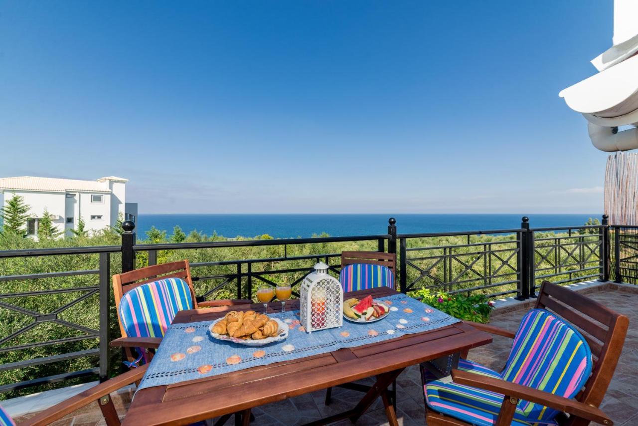 Soso's Sea View