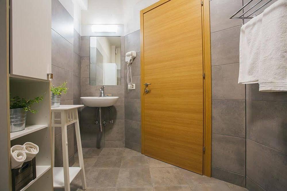 Olea Mare Studios & Apartment