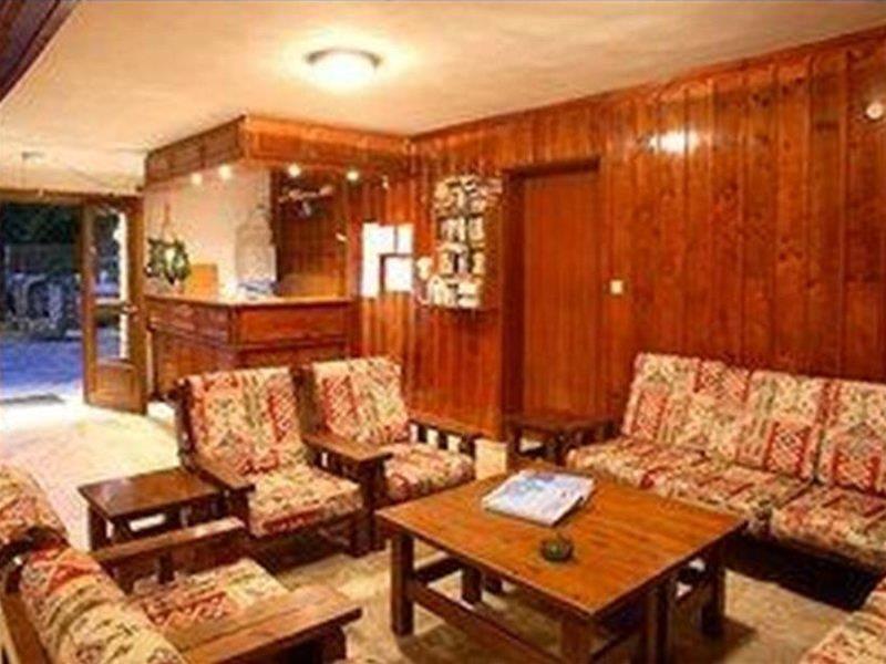 Korali Aparthotel Troulos