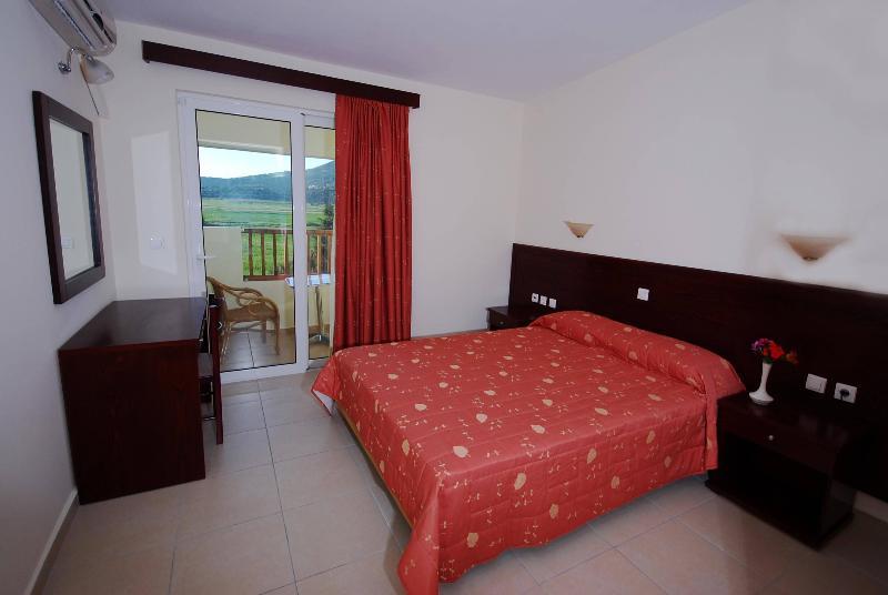 Evripides Village 4*
