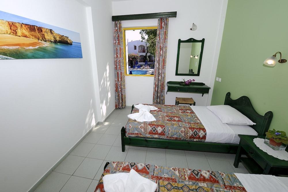 Aparthotel Apollon 3*