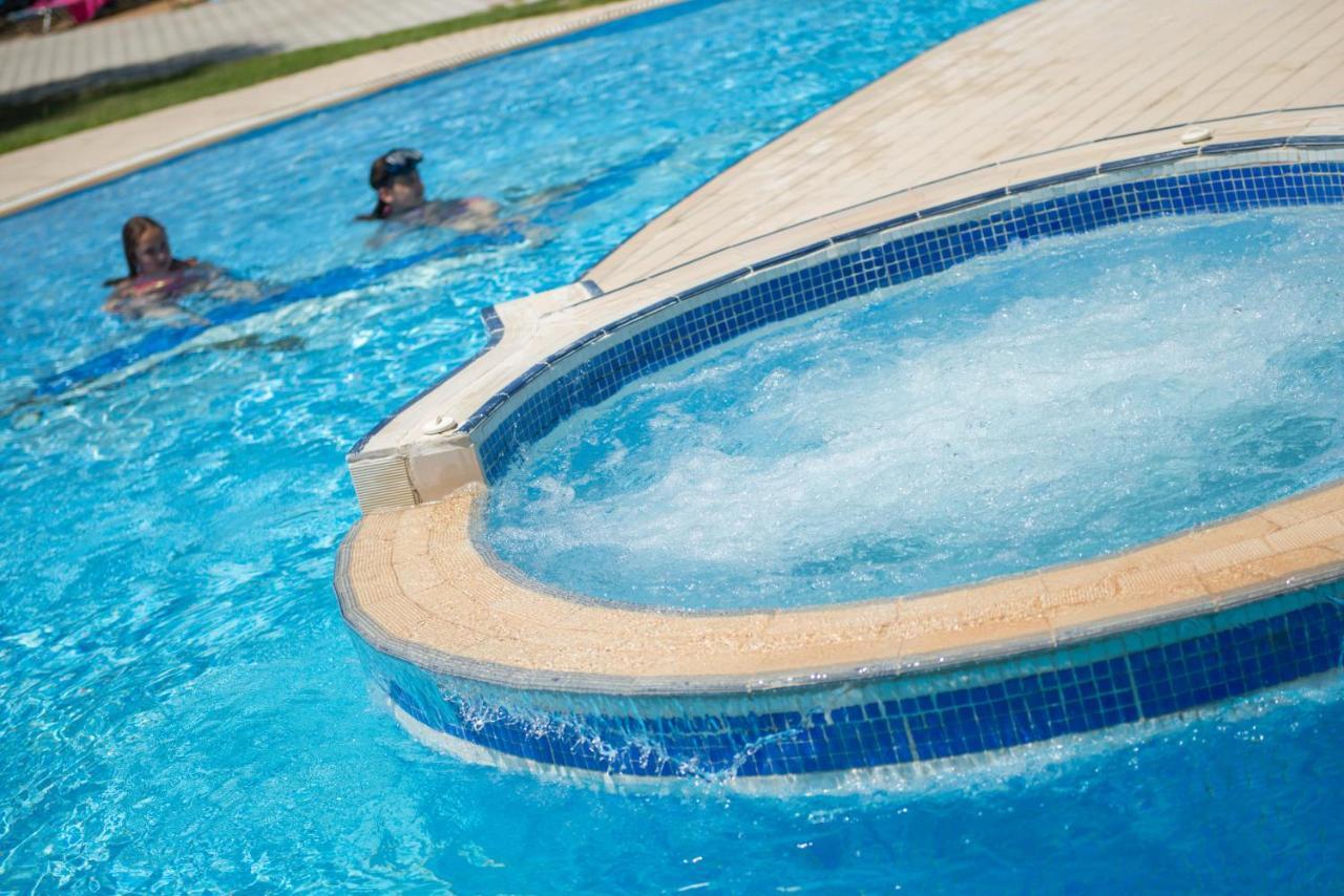 Akti Belvedere Color & Essence Aparthotel 2*