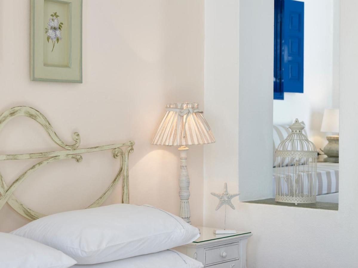 Folegandros Apartments Hotel 2*