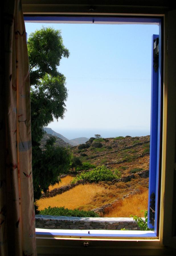 Chora Place Sikinos