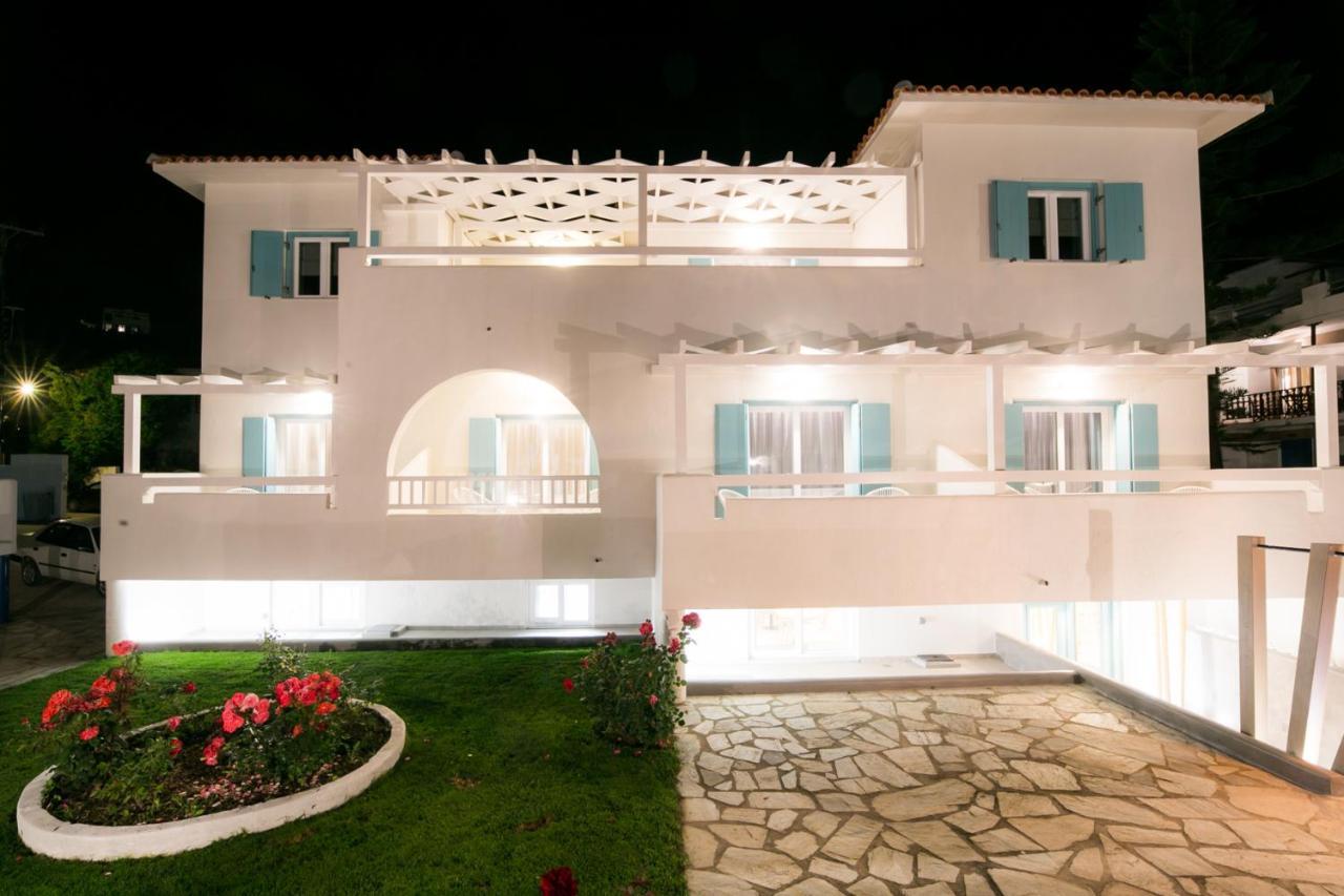 Sunrise Village 2* Skopelos Town