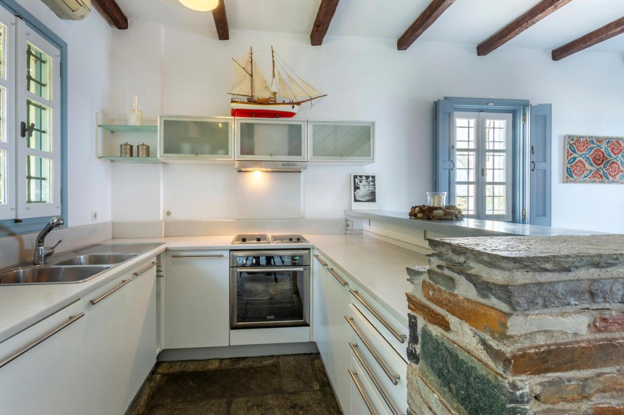 Levante Villa Ligoneri