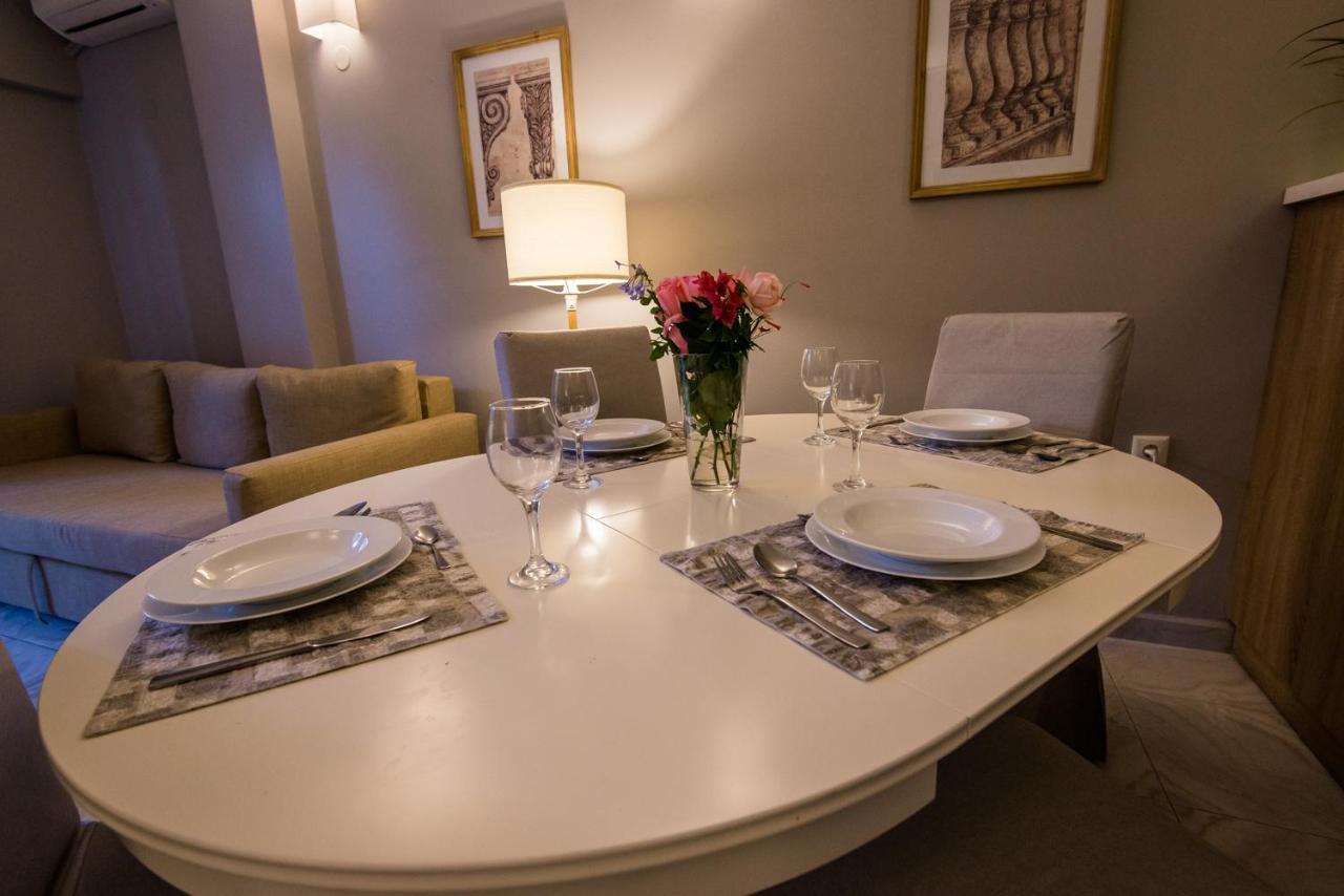 Regalo Apartment