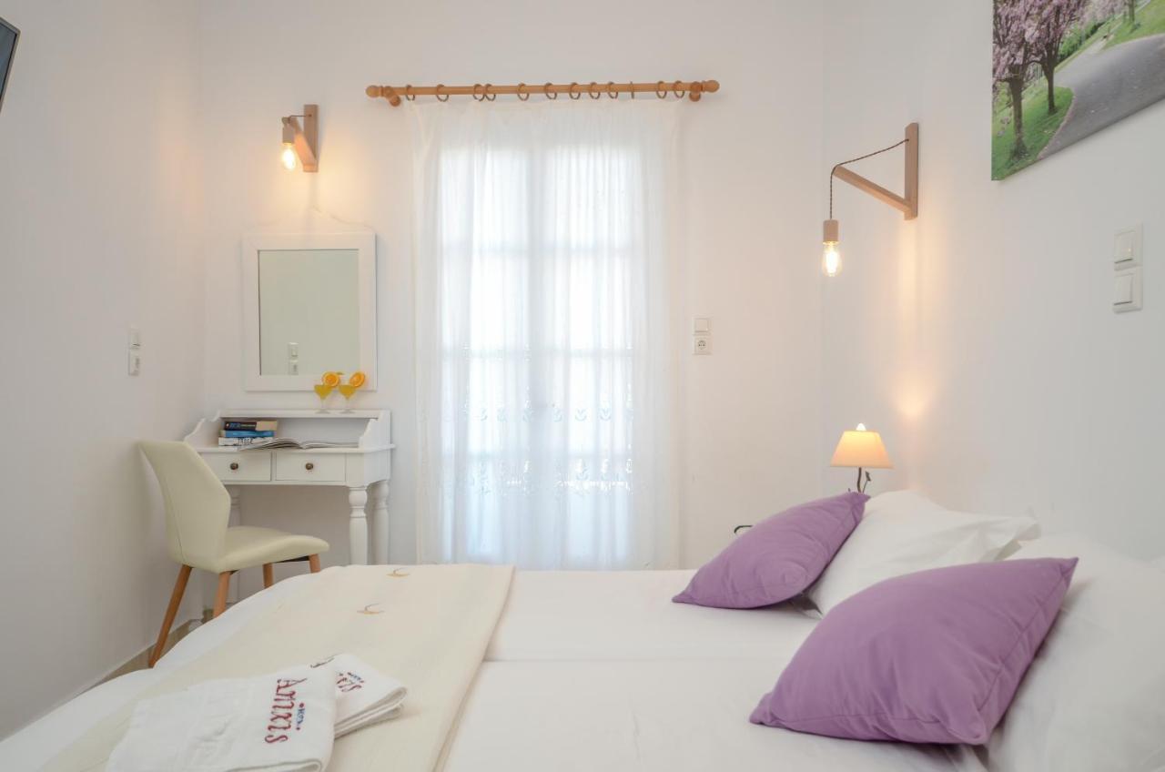 Anixis 2* Naxos City