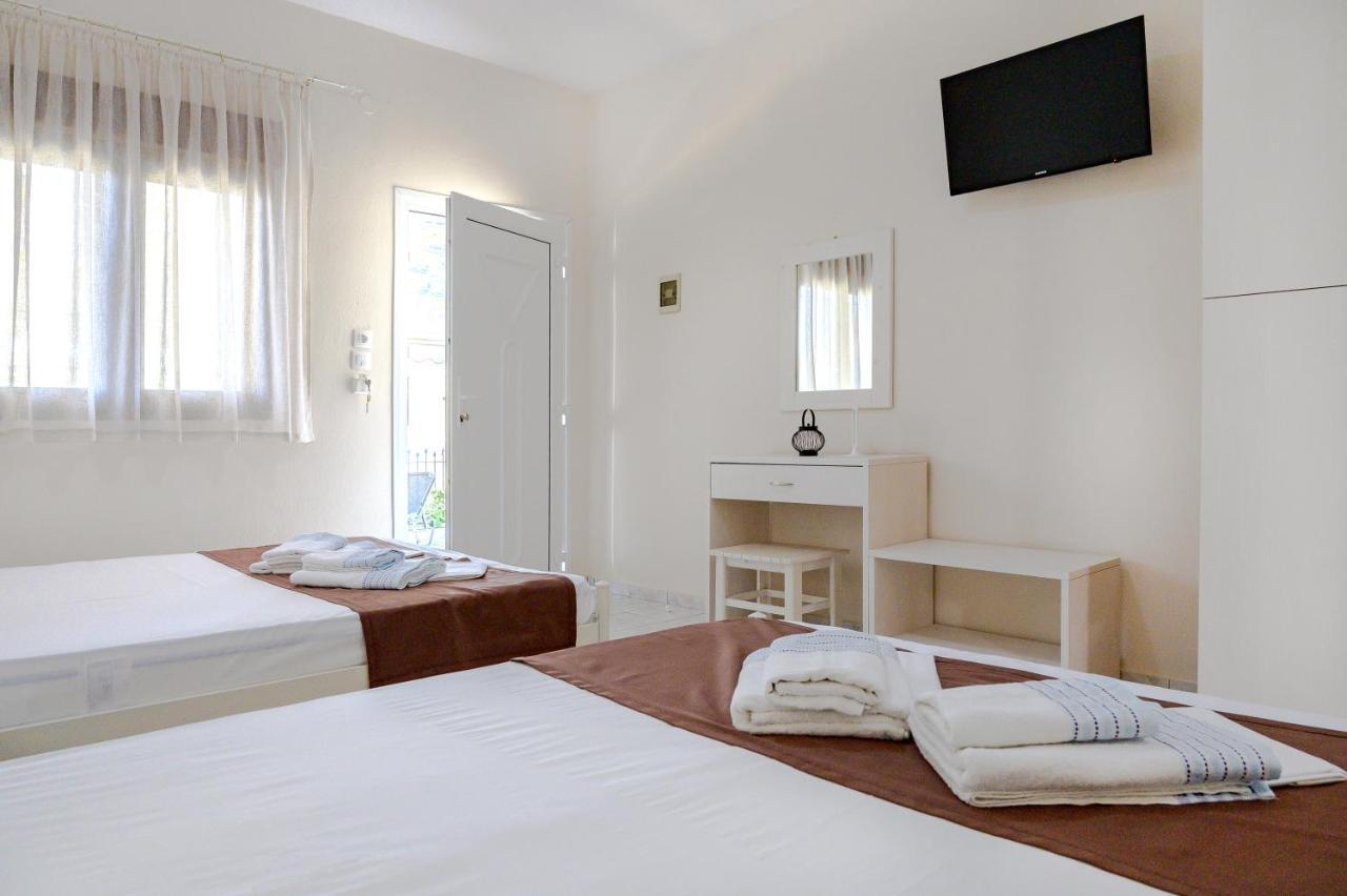 Aparthotel Demi *