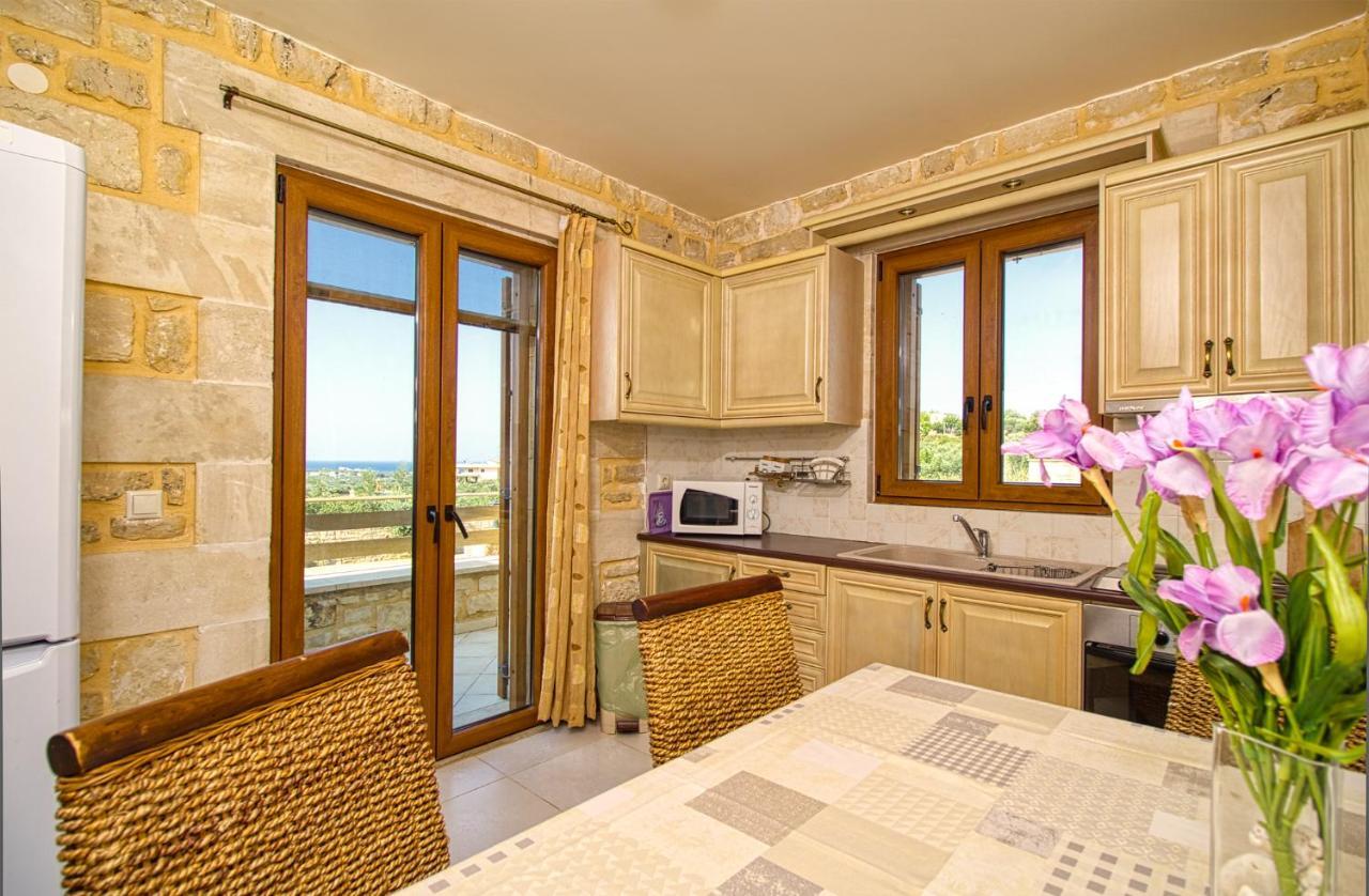 Lake Villas Mourion (Apokoronas)