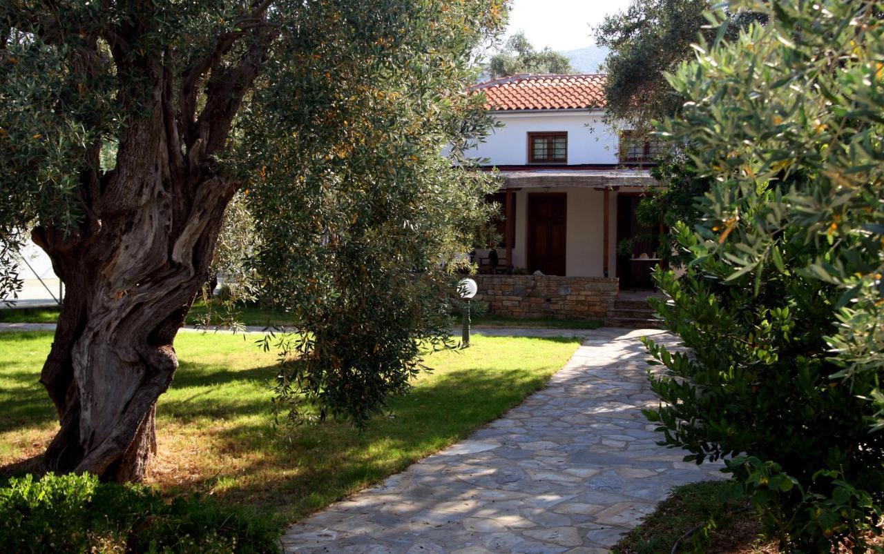 Razi Country house