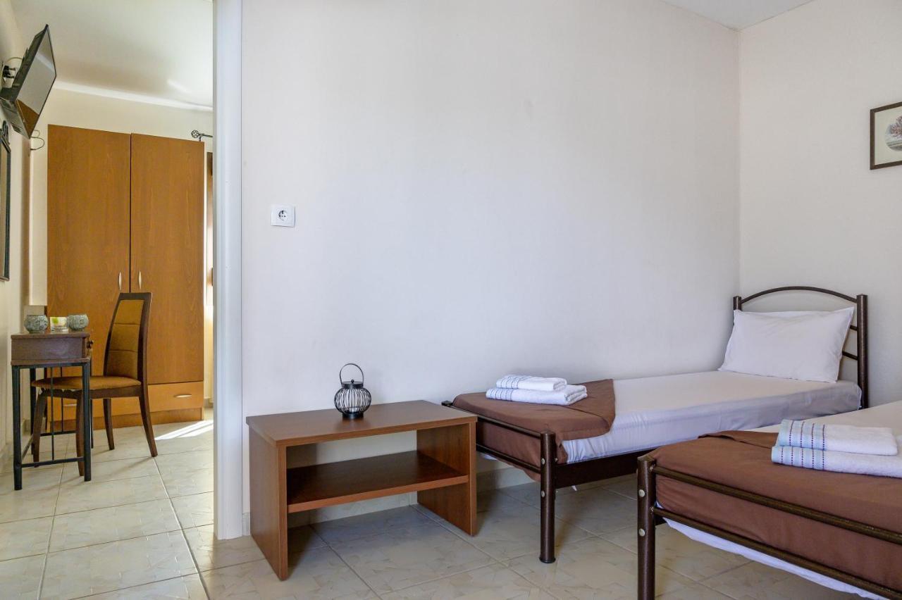 Demi Aparthotel Ammouliani