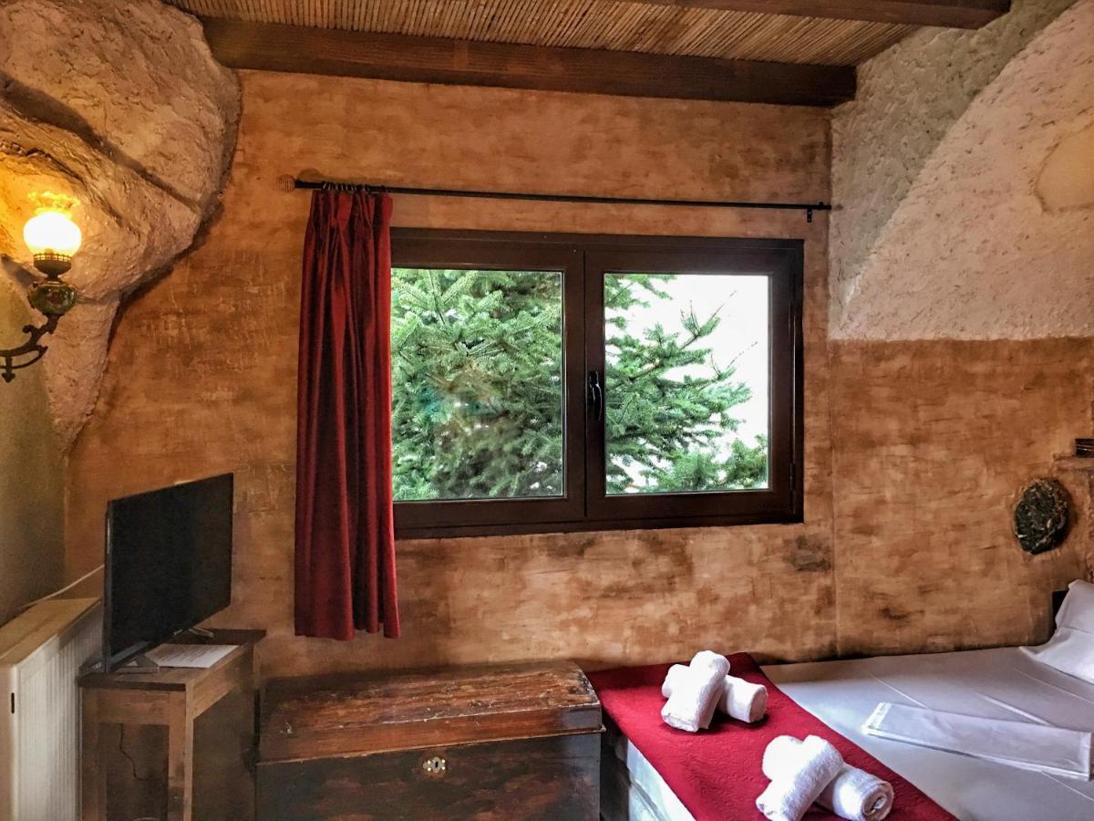 Guest house Anemoessa *